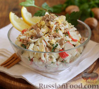 Фото к рецепту: Салат из крабовых палочек и печени трески
