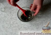 Фото приготовления рецепта: Румяная картошечка в соевом соусе, запечённая в духовке - шаг №2