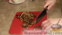 Фото приготовления рецепта: Грибной суп из сушеных белых грибов - шаг №4