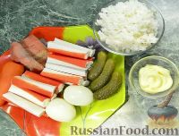 Фото приготовления рецепта: Закусочный торт-салат с крабовыми палочками - шаг №1