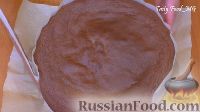 Фото приготовления рецепта: Шоколадный бисквит - шаг №13