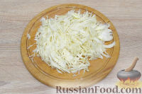 Фото приготовления рецепта: Калач "Подкова" с капустой и грибами - шаг №6
