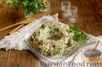 Фото приготовления рецепта: Салат из капусты с копченым мясом - шаг №8
