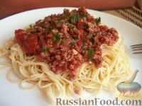 Фото к рецепту: Спагетти по-болонски