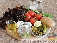 Фото приготовления рецепта: Салат с картофелем, килькой и яйцом пашот - шаг №1