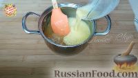 Фото приготовления рецепта: Торт "Медовик" с тонкими коржами и нежным кремом - шаг №4