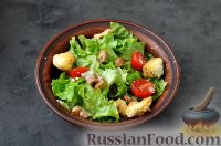 Фото приготовления рецепта: Салат с беконом и сыром - шаг №7