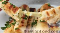 Фото приготовления рецепта: Закуска из лаваша с сыром, для пикника - шаг №9