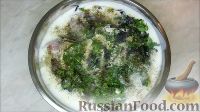 Фото приготовления рецепта: Маринад для шашлыка на кефире с луком и зеленью - шаг №5