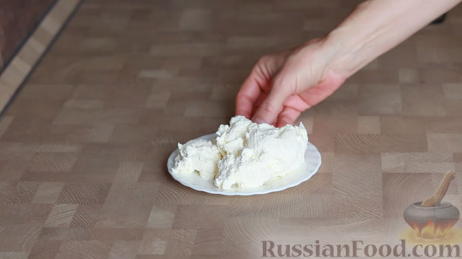 Рецепт: Сливочный сыр в домашних условиях (из кефира) на RussianFood.com