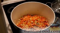 Фото приготовления рецепта: Суп с цукини и тортеллини - шаг №6