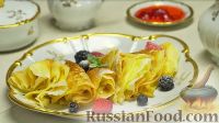 Фото приготовления рецепта: Салат с хрустящими баклажанами и помидорами - шаг №7