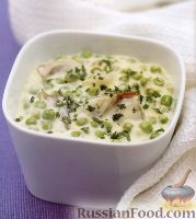 Фото к рецепту: Соус из зеленого горошка и жемчужного лука