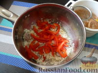 Фото приготовления рецепта: Рис с креветками по-креольски - шаг №12