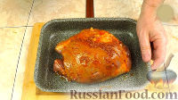 Фото приготовления рецепта: Мясо индейки, запечённое с черносливом - шаг №6