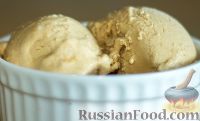 Фото к рецепту: Домашнее мороженое а-ля крем-брюле