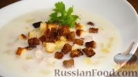 Фото к рецепту: Куриный суп с плавленым сыром и чесночными сухариками