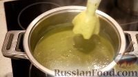 Фото приготовления рецепта: Суп-пюре из щавеля и картофеля - шаг №11