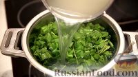 Фото приготовления рецепта: Суп-пюре из щавеля и картофеля - шаг №9