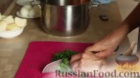 Фото приготовления рецепта: Русская окрошка с мясом, на хлебном квасе с хреном - шаг №10