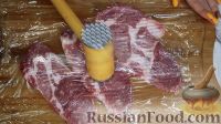 Фото приготовления рецепта: Мясо, запечённое с помидорами и сыром - шаг №5