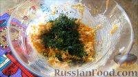 Фото приготовления рецепта: Рулетики из кабачков с морковью и плавленым сыром - шаг №6