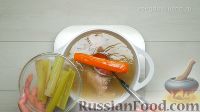 Фото приготовления рецепта: Куриный суп с лапшой - шаг №13