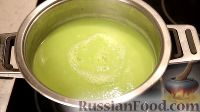 Фото приготовления рецепта: Суп-пюре из кабачков с плавленым сыром - шаг №4