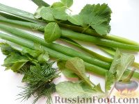 Фото приготовления рецепта: Зеленый салат с листьями одуванчика и крапивы - шаг №5