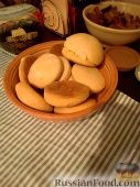 Фото приготовления рецепта: Жареная печень с яблоками и луком - шаг №3