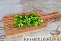 Фото приготовления рецепта: Овощной салат с рисом - шаг №4