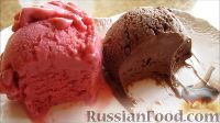 Фото приготовления рецепта: Фруктовое мороженое (клубничное и бананово-шоколадное) - шаг №9