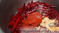 Фото приготовления рецепта: Украинский борщ со свёклой, на свиных рёбрах - шаг №4