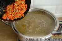 Фото приготовления рецепта: Суп с куриными сердечками - шаг №7