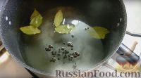 Фото приготовления рецепта: Айвовая курица с медово-ягодным соусом - шаг №1