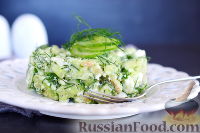 Фото к рецепту: Салат с авокадо, огурцом и фетой