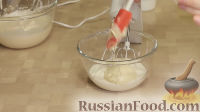 Фото приготовления рецепта: Йогуртовый торт без выпечки - шаг №10