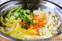 Фото приготовления рецепта: Капустный салат на зиму - шаг №6