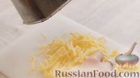 Фото приготовления рецепта: Рулет из картофеля, грибов, сыра и бекона - шаг №6
