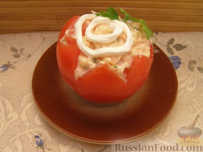 Рецепт Помидоры, фаршированные сырным салатом