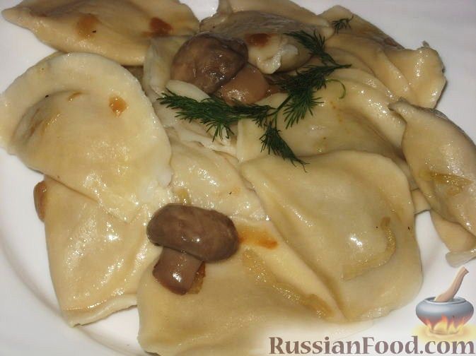 Рецепт Вареники с картофелем и грибами