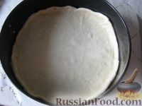 Фото приготовления рецепта: Пирог "Луковник" - шаг №6