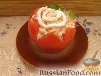 Фото к рецепту: Помидоры, фаршированные сырным салатом