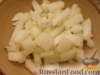 Фото приготовления рецепта: Свинина, запеченная с картофелем - шаг №5