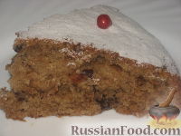 Фото к рецепту: Постный пирог с орехами и цукатами