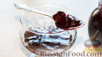 Фото к рецепту: Варенье-желе "Трёхминутка" из черной и красной смородины