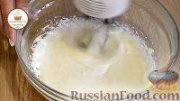 Фото приготовления рецепта: Ванильные капкейки с масляным кремом - шаг №6