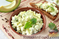 Фото к рецепту: Салат из яиц и авокадо