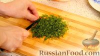 Фото приготовления рецепта: Чихиртма (грузинский куриный суп с зеленью) - шаг №5
