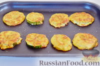 Фото приготовления рецепта: Щи из молодой капусты с помидорами - шаг №11